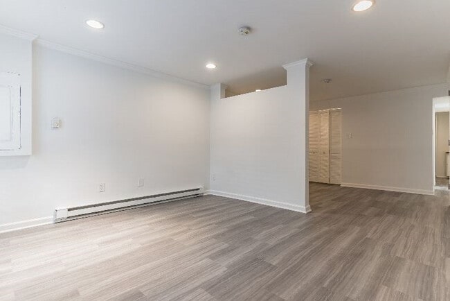 Photo - 1616 Corcoran St NW (Washington, DC) Apartment