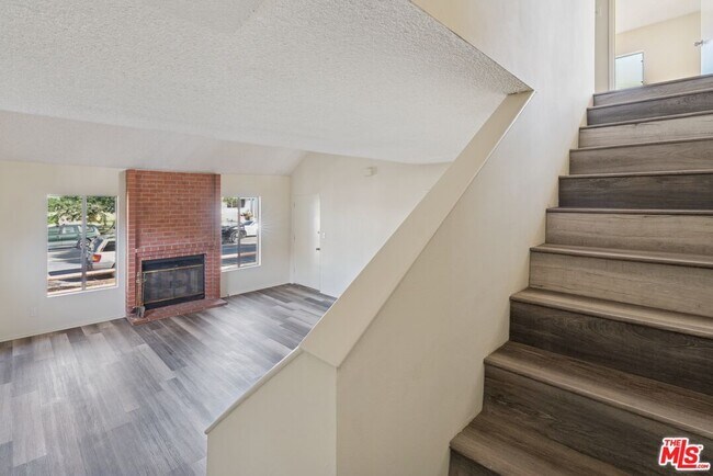 Foto del edificio - 4109 Beethoven St