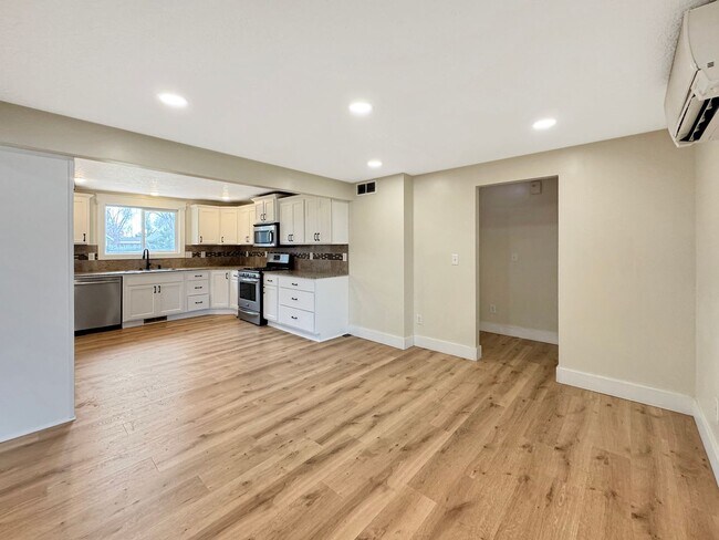 Foto del edificio - Remodeled Boise 3-Bedroom with Large Yard, RV Parking, Pet Friendly, Near Downtown Boise & BSU