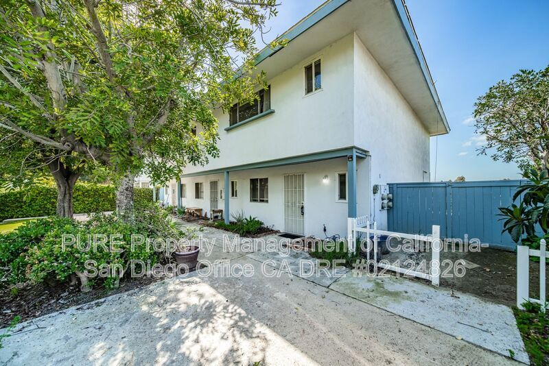Primary Photo - 228 S El Camino Real