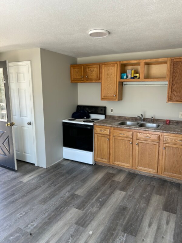 50 Hansonville Rd Unit 5, Rochester, NH 03839 Room for Rent in