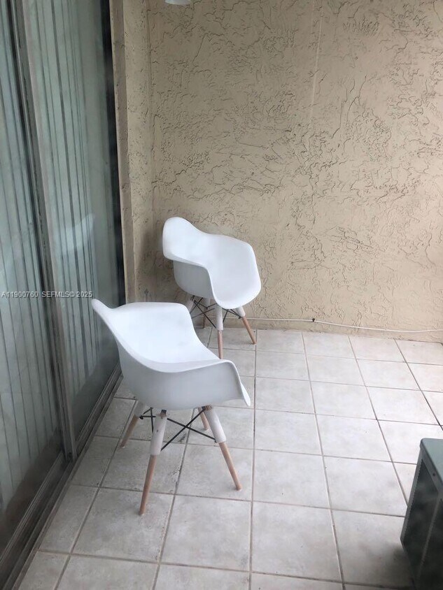 Foto principal - 2903 N Miami Beach Blvd