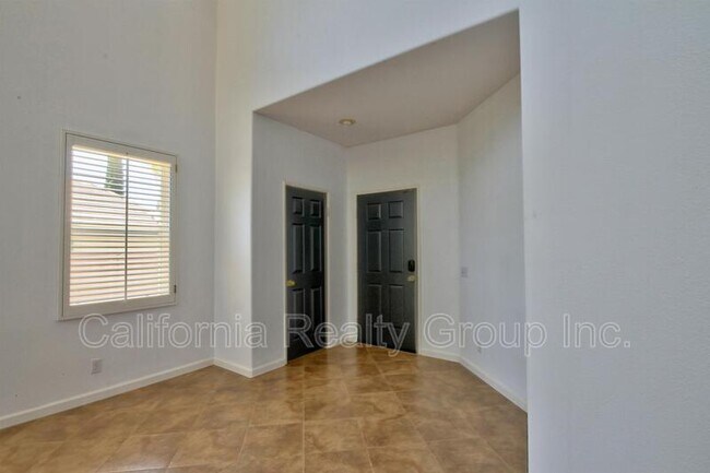 Foto del edificio - 41263 Pine Tree Cir