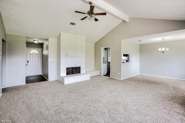 Building Photo - 4 br, 2 bath House - 11827 Winter Park St