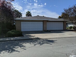 Building Photo - 224 Snowhaven Ct