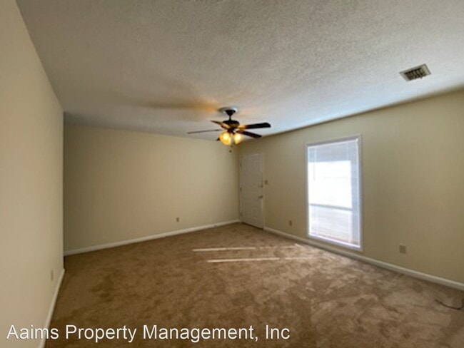 Building Photo - 2 br, 2 bath House - 626 Mosswood Ln.