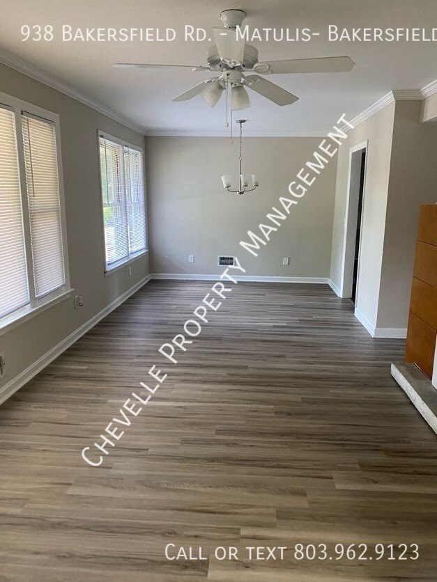 Foto del edificio - 938 Bakersfield Rd