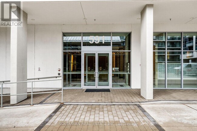 Photo du bâtiment - 591 Sheppard Ave E