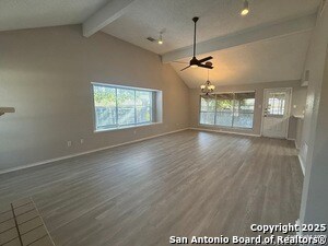 Foto del edificio - 14927 River Wind