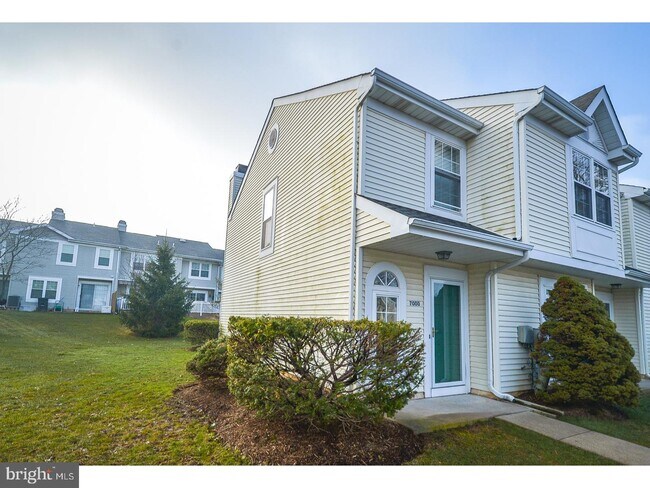 Foto del edificio - 7000 Colonial Ct
