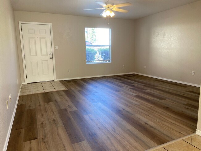 Foto del edificio - Apartment in Branson East, Kirbyville