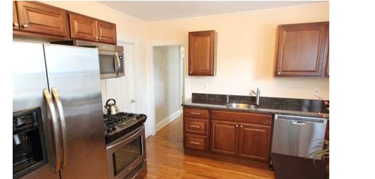 Building Photo - 62 Litchfield St