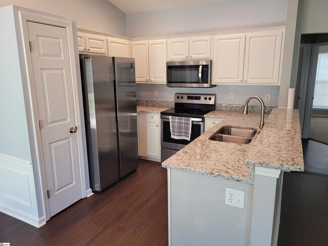 Foto del edificio - 9 Brunner Ct