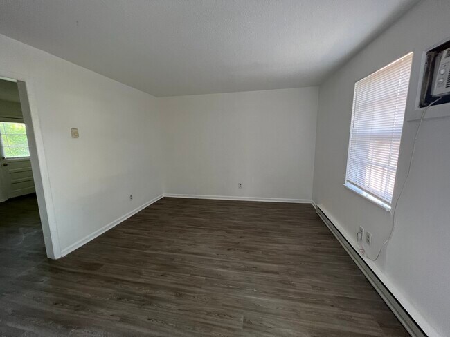 Foto del edificio - 3602 Greensboro St