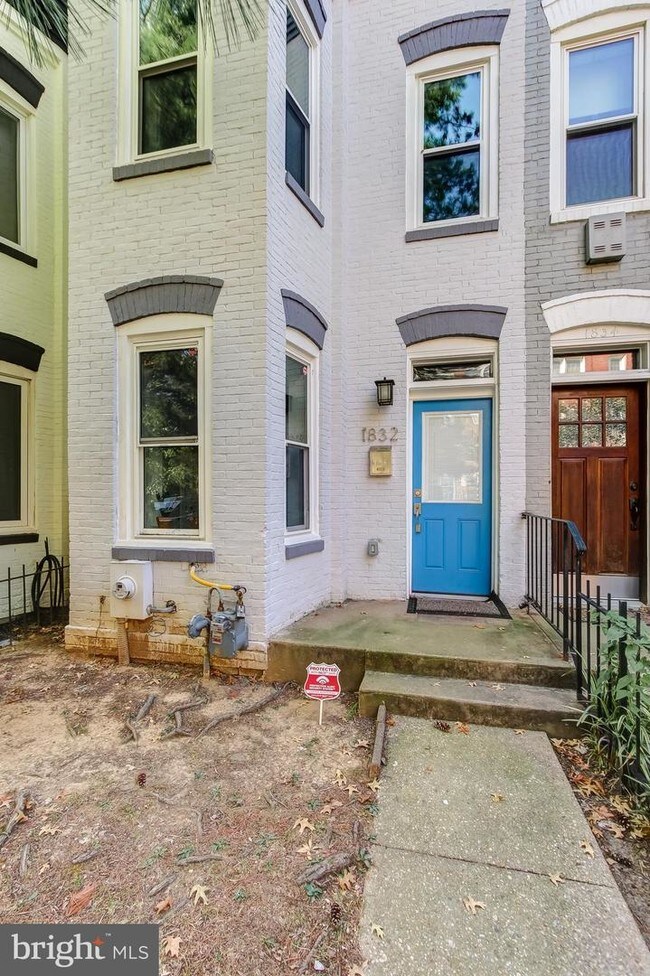 Foto del edificio - 1832 8th St NW