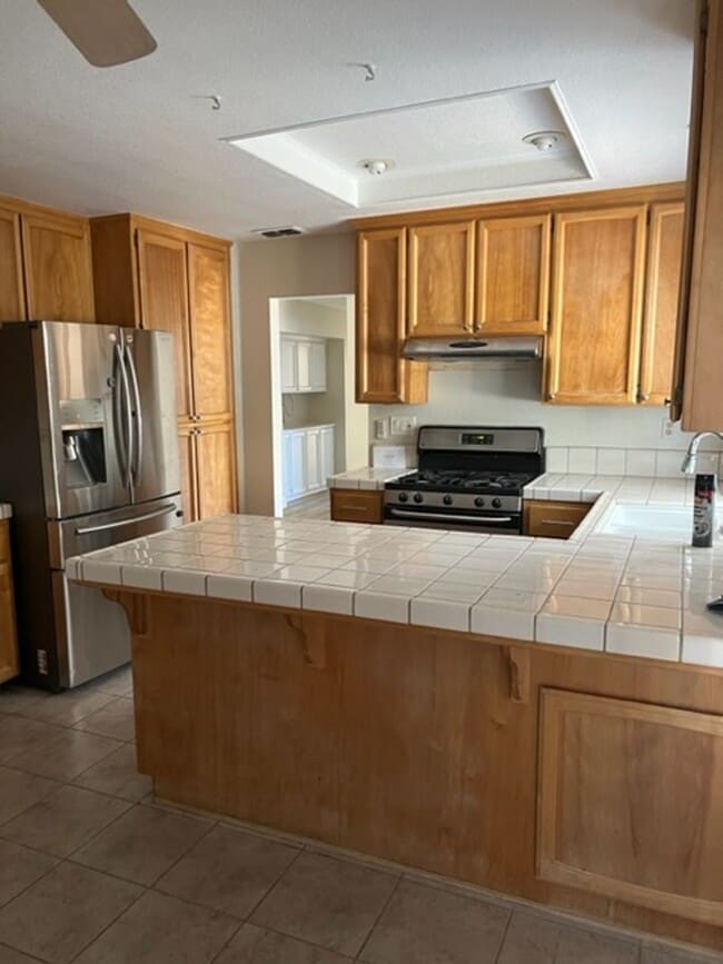 Foto del edificio - 824 Cameron Ct