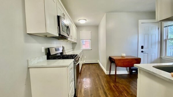Foto principal - 11 Linden St