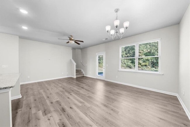 Building Photo - 210 Vickery Ln
