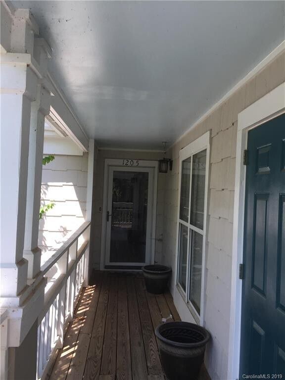 Foto del edificio - COMING SOON!