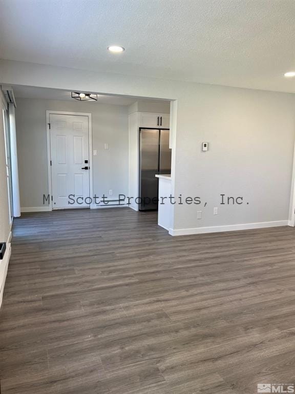 Building Photo - 3414 Woodside Dr