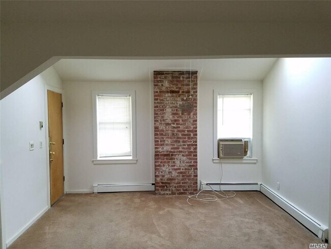 Building Photo - 2350 Cedar Swamp Rd