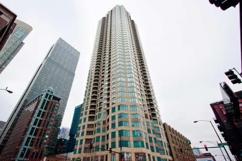 Primary Photo - 400 N La Salle St