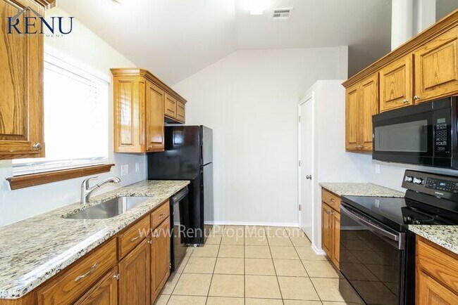 Foto del edificio - SPECIAL: 50% off first month's rent!  This...