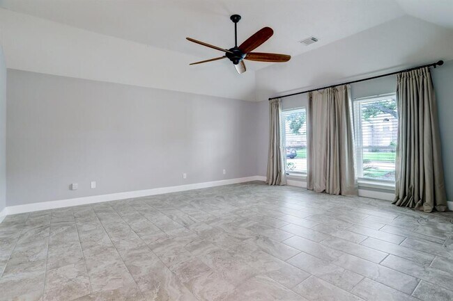 Building Photo - 3317 Windfern Dr
