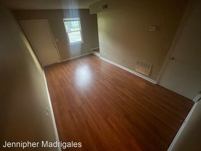 Building Photo - 2 br, 1 bath House - 5307 Marion Avenue Apt B
