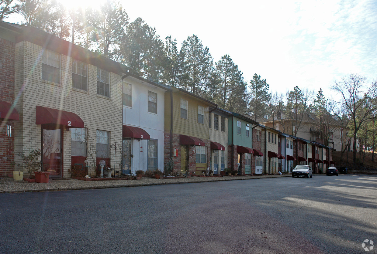 Foto del edificio - Edgemont Town Homes