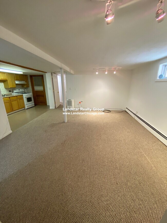 Foto del edificio - 7247 W Touhy Ave