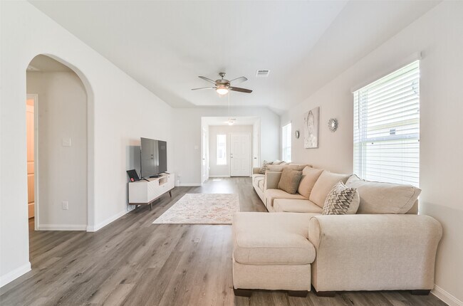 Foto del edificio - 5522 Briana Dee Dr