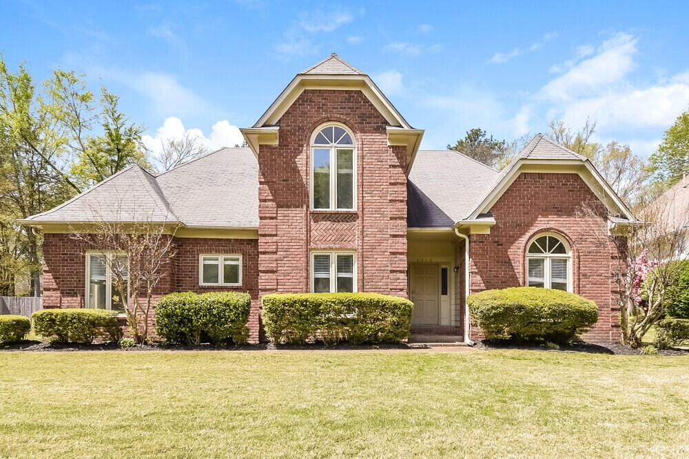 Primary Photo - 1515 Cedar Mills Dr