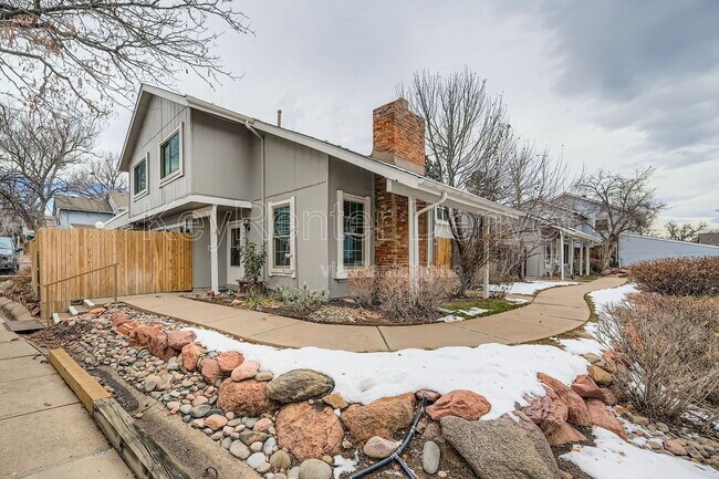 Foto del edificio - 7053 S Knolls Way