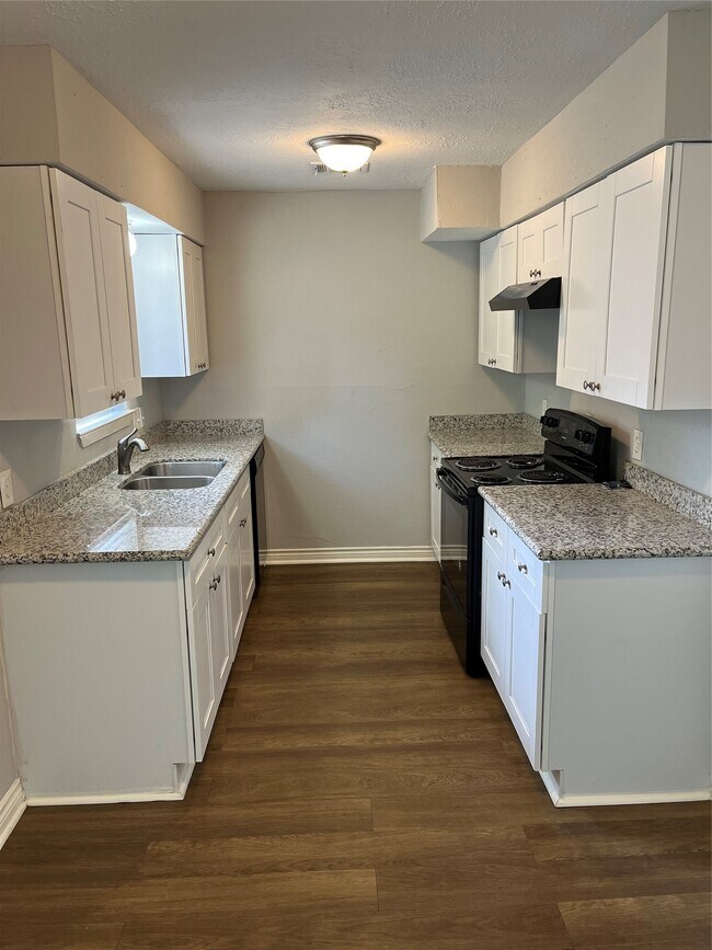 Foto del edificio - 5142 Madden Ln