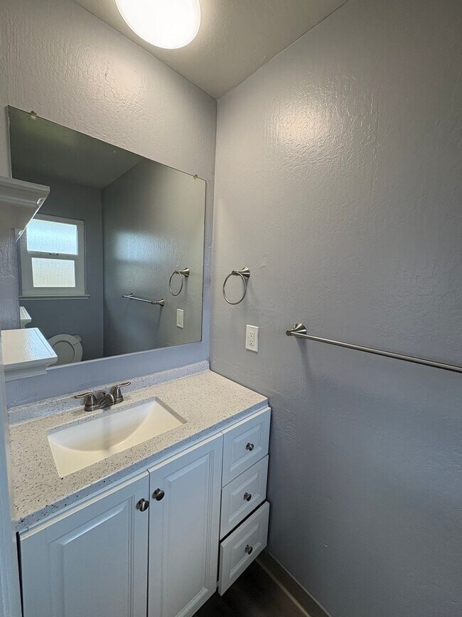 Foto del edificio - 425 Plum St