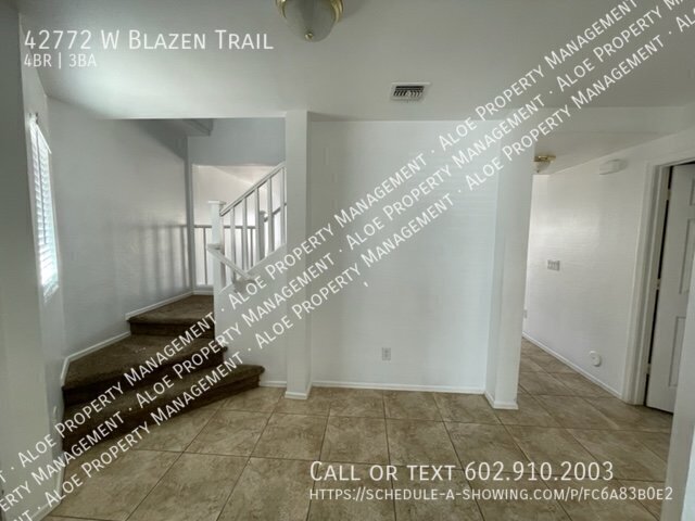 Foto del edificio - 42772 W Blazen Trail