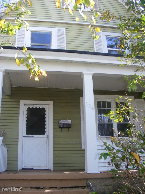 Primary Photo - 4 br, 1 bath House - 334 Duss Ave