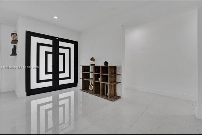 Building Photo - 5140 N 37th St