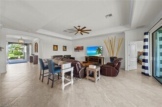 Building Photo - 10061 Avalon Lake Cir