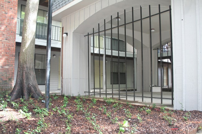 Building Photo - Cypress Trace Apartment