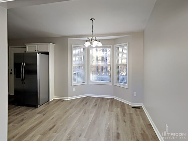 Foto del edificio - 74 Walnut Creek Ct