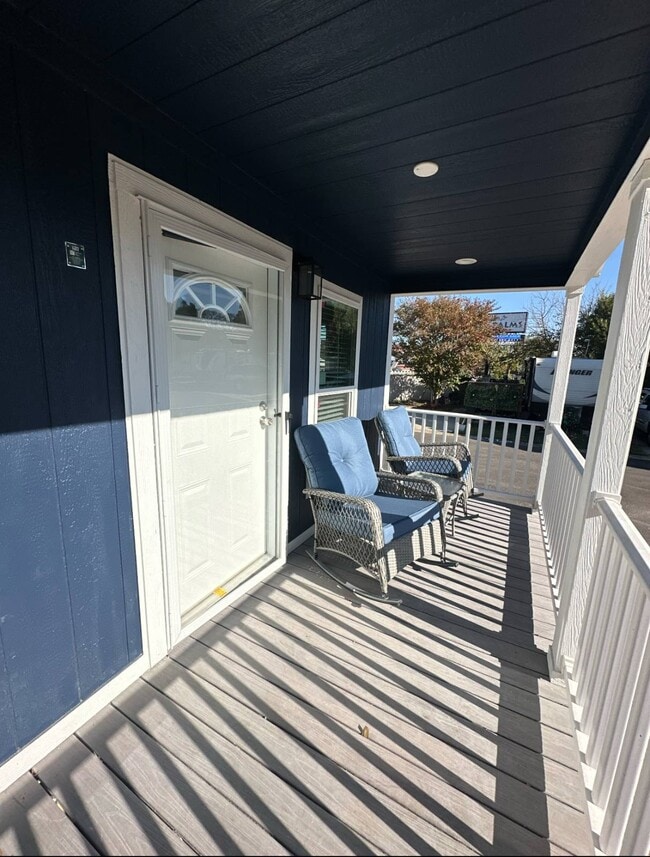 Foto del edificio - 9 La Posada Cir