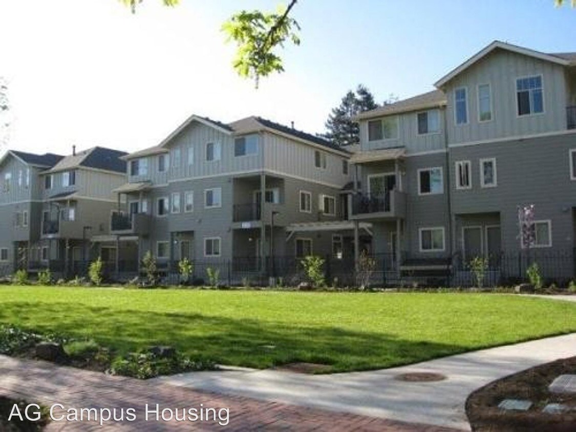 Foto principal - 1448 Hilyard St