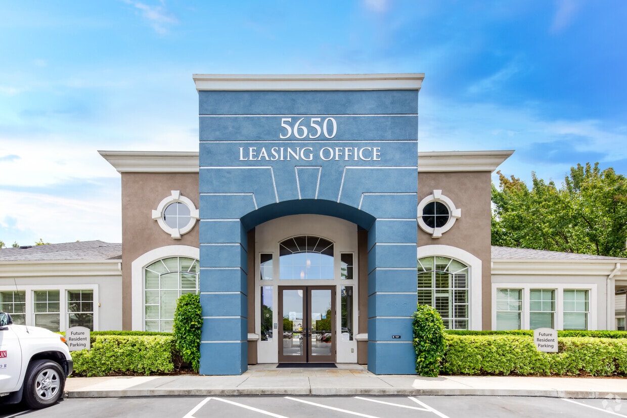 Park Hacienda Apartments Pleasanton, CA