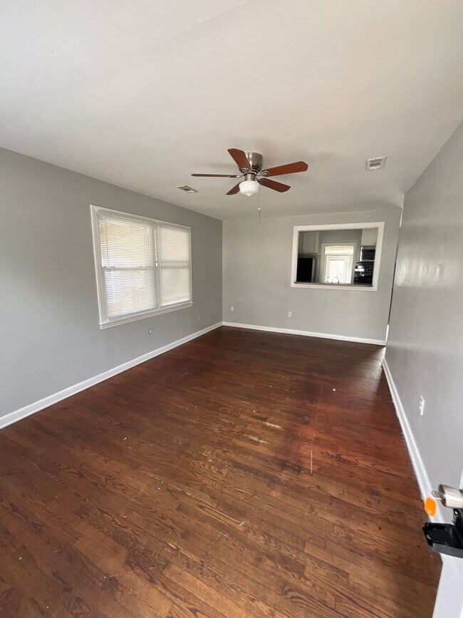 1521-larry-st-north-charleston-sc-29406-house-rental-in-north