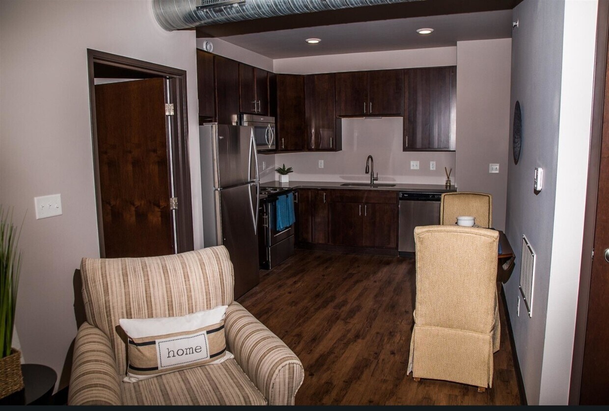 Foto principal - 1330 NW 18th St