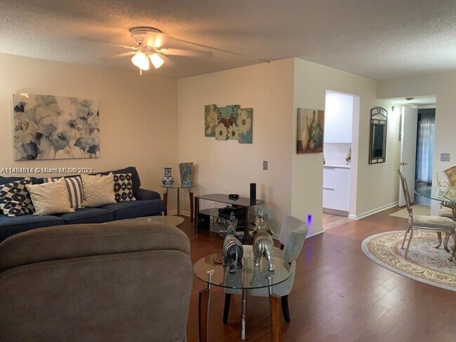 Foto del edificio - 151 SW 135th Terrace