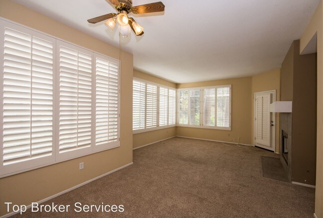 Foto del edificio - 3160 Altura Ct