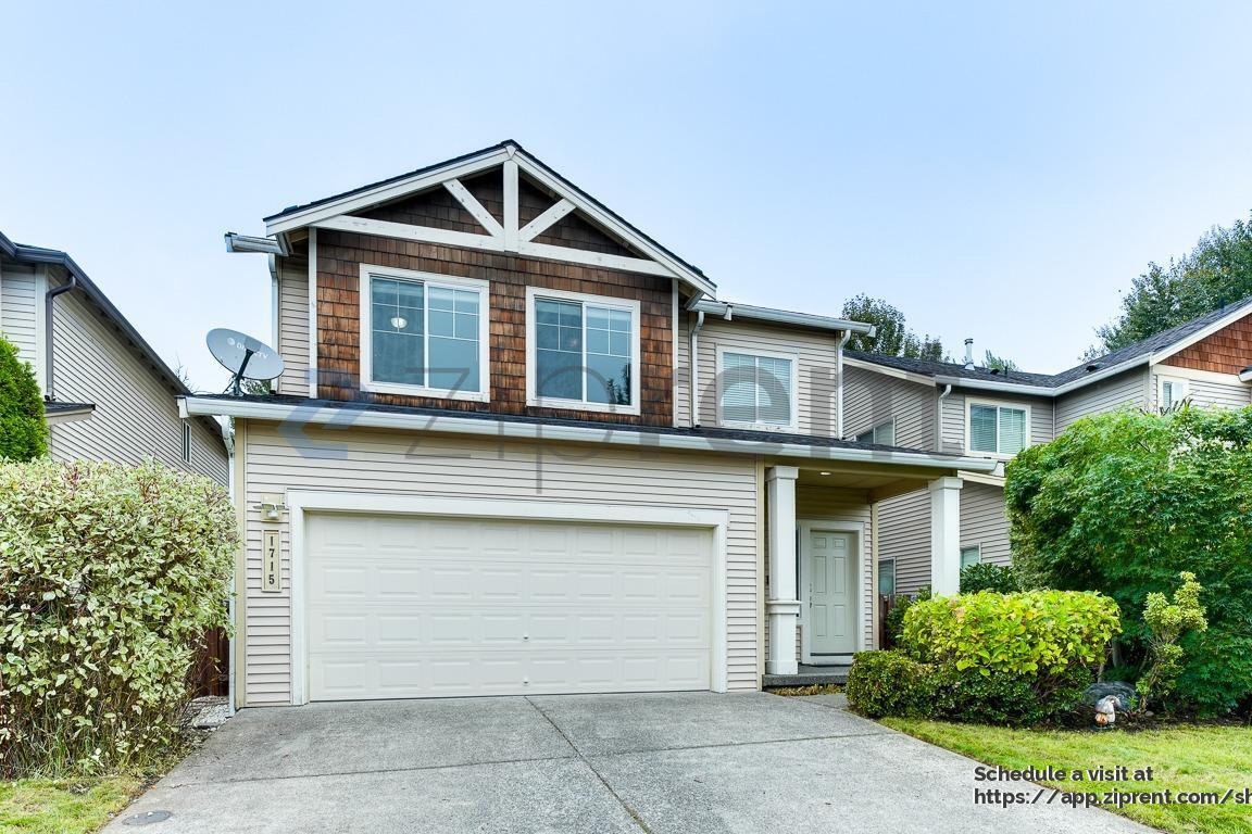 Foto principal - 1715 43rd St NE